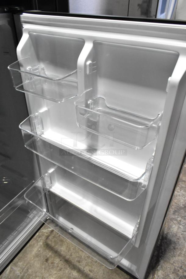 BRAND NEW SCRATCH AND DENT Vissani MDTF108KES4 cooler/freezer, 115V, 1-phase, adjustable door bins visible.