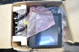 Lot of Documentor Screen and Tripod TPOS1225, seen with packaging. Screen shows logo and contact details. Condition appears new.