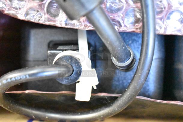 Lot of Documentor Screen and Tripod TPOS1225 with cables and bubble wrap. Good condition, minimal wear.