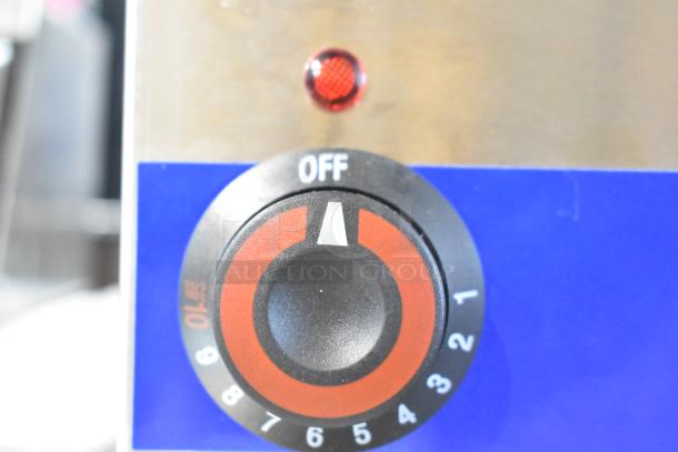 2025 Rocket Cooking RC-ENFW1204CK food warmer dial, showing temperature control with settings from Off to 10.