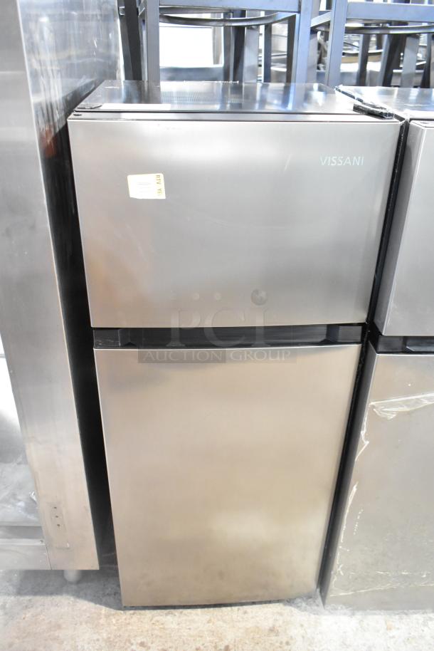 Vissani HVDR45PS cooler with freezer, stainless steel, 115 volts, 1 phase. Clean exterior, visible label on door.