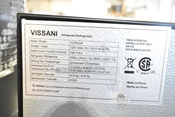 Vissani HVAR32SE Mini Cooler label, 115 volts, 1 phase, dimensions 17.32"x19.09"x33.22", refrigerant R600a.
