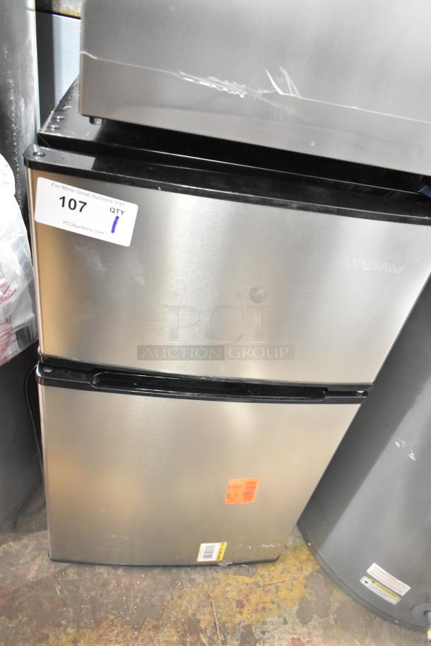 Vissani MDCM31SS5 mini cooler with freezer, scratch and dent, stainless steel finish, model number visible, 115V, 1 Phase.