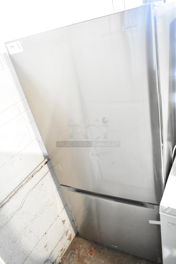 Brand new Vissani MDBF18SS reach-in cooler with freezer drawer, 115V, 1 phase. Scratch and dent condition.