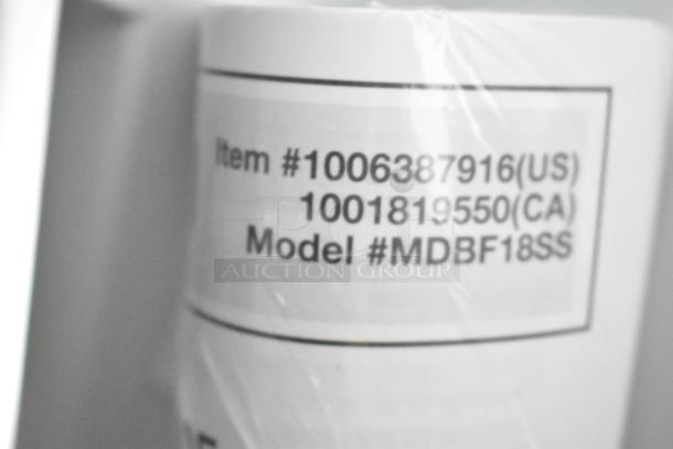 Vissani MDBF18SS Cooler, scratch and dent, model tag showing item #1006387916, 115V, 1 phase, US/CA.