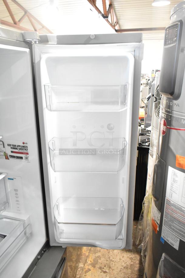Brand new LG LRFXC2606S/00 French door fridge, drawer freezer, ice/water dispenser, minor scratch, 115 volts, 1 phase.