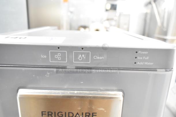 Frigidaire Gallery EFIC201-BLACK Countertop Ice Maker, 115V, 1 Phase. Features ice and clean indicators. Clean exterior.