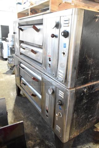 Bari M54S commercial pizza oven, natural gas, single deck, cooking stones, metal legs, 80,000 BTU. Good condition.