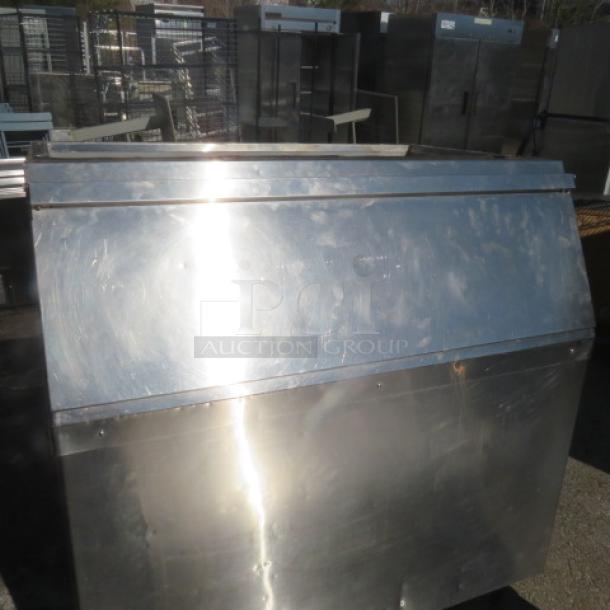 Scotsman Ice Bin Model BH900S-C, stainless steel, dimensions 48x34x50, in used condition.