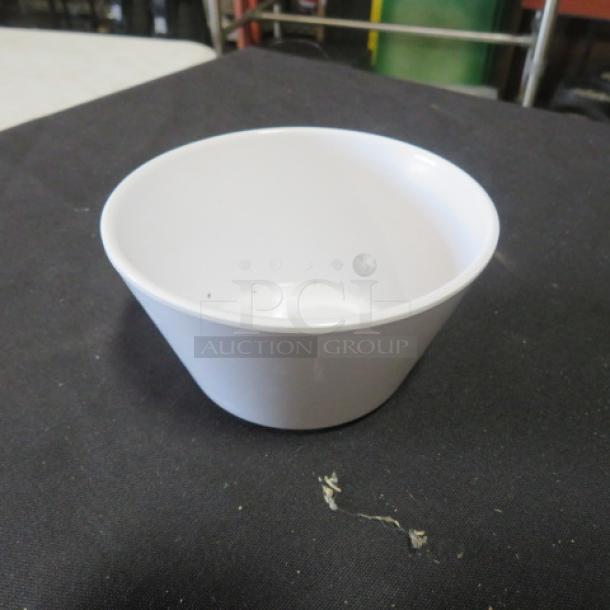 Yanco 8oz melamine bouillon/salsa cup, white, good condition, no visible markings or labels, durable material.