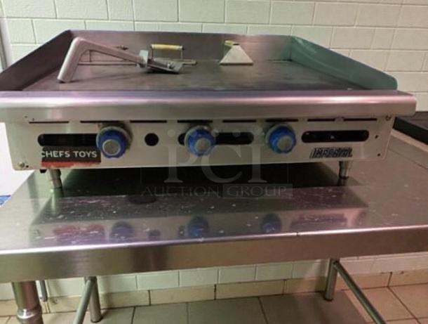 Imperial Range ITG-36NG gas griddle, excellent condition, 36-inch, 90,000 BTU, UL listed, fully operational, durable stainless steel.
