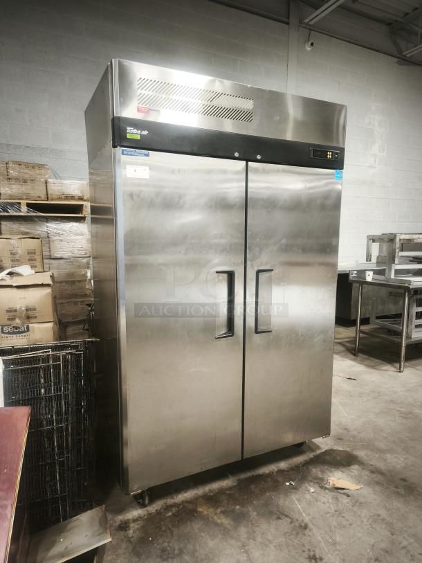 Turbo Air M3F47-2-N reach-in freezer, 2 solid left/right hinge doors, 115v, stainless steel, slight surface wear.