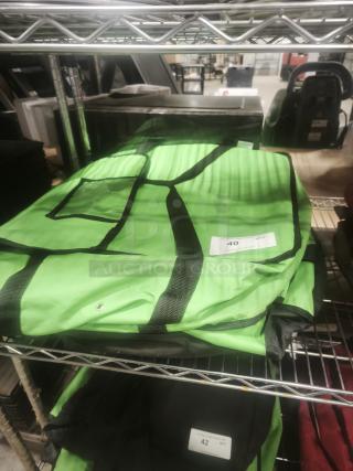Commercial Products ProServe Insulated Pizza Bag, green, sturdy condition, features label "40 QTY," suitable for deliveries.