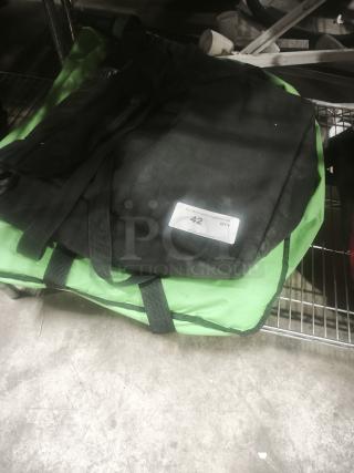 Commercial Products ProServe insulated pizza delivery bag, black and green, excellent condition, label marked "42 QTY".