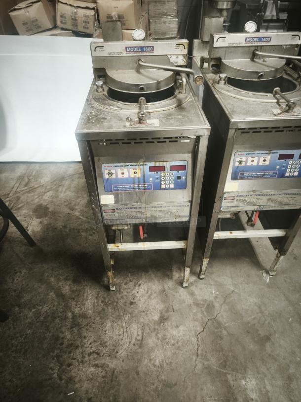 BroasterFryer 1600 Pressure Fryer, industrial-grade, used condition, visible model label, control panel, and pressure gauge.