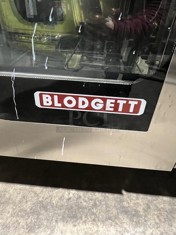 Blodgett BLCT202 stainless steel combi oven, natural gas, model SN 113015AW160S/150664955, on legs, visible Blodgett logo.
