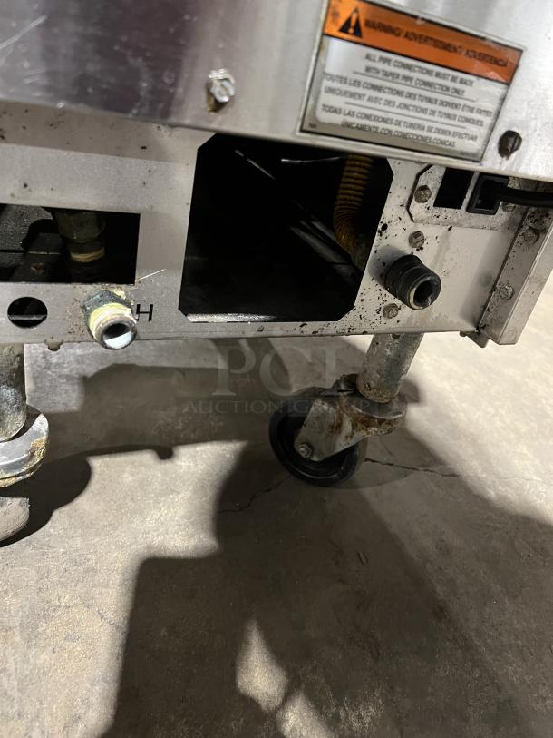 Pitco Solstice Supreme Series 12 Gal. Pasta Cooker, Model SSPG14, stainless steel, on casters, digital controls, natural gas.