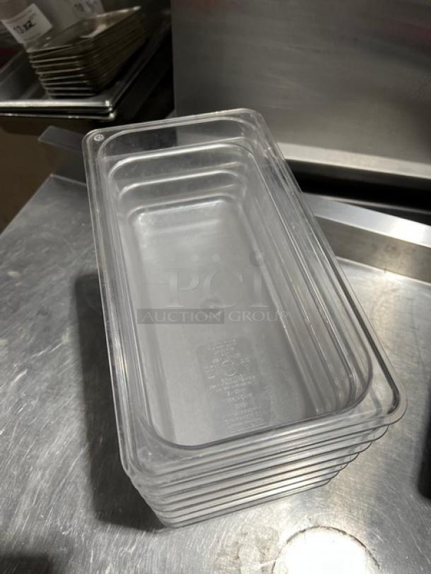 Carlisle 1/3-Size 4" Deep Clear Polycarbonate Food Pan, Model 30661, new condition, stackable, professional-grade.