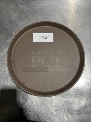 Cambro commercial brown round fast food serving tray, good condition, with label indicating auction details "51x5 QTY."