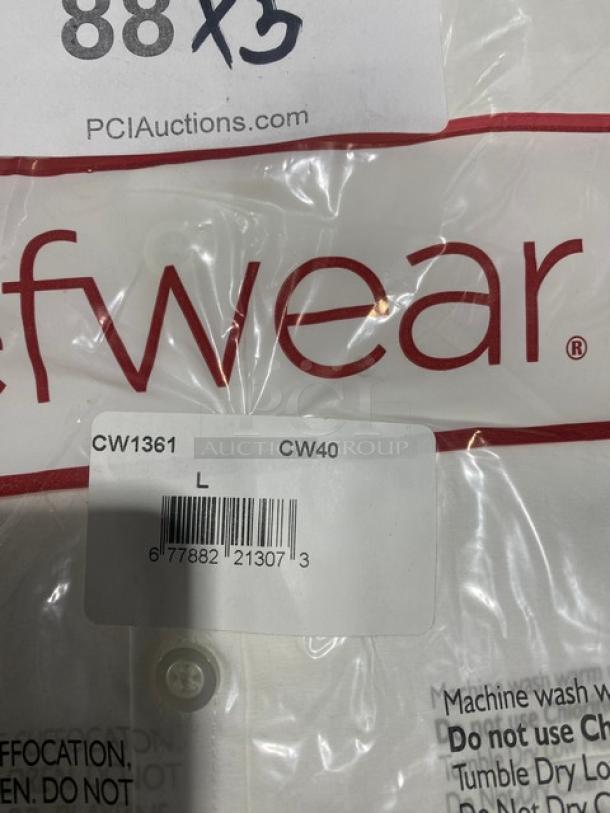 Chefwear Commercial White Large-Size Short Sleeve Chef Shirt, Model CW1361CW40, new in package with label.