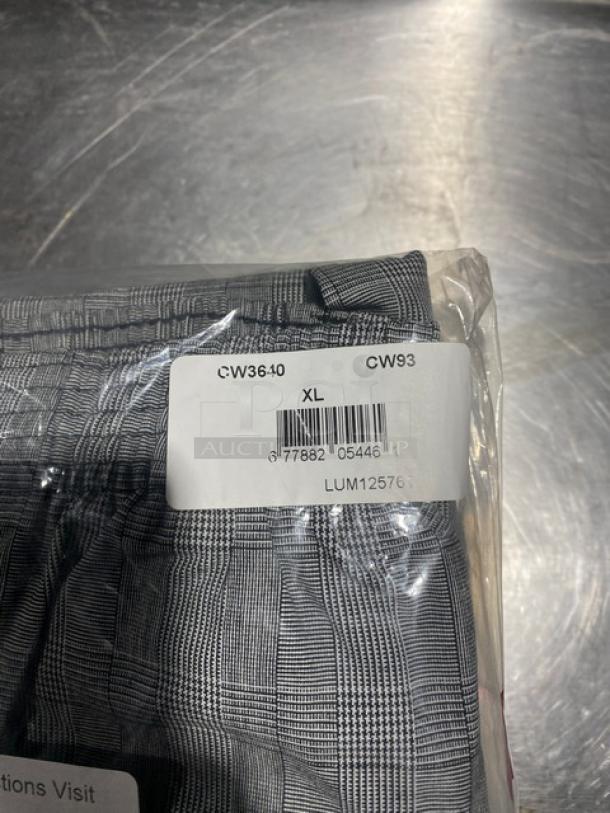 Chefwear plaid-style X-large chef pants, model CW3640-CW93, in original packaging with barcode.