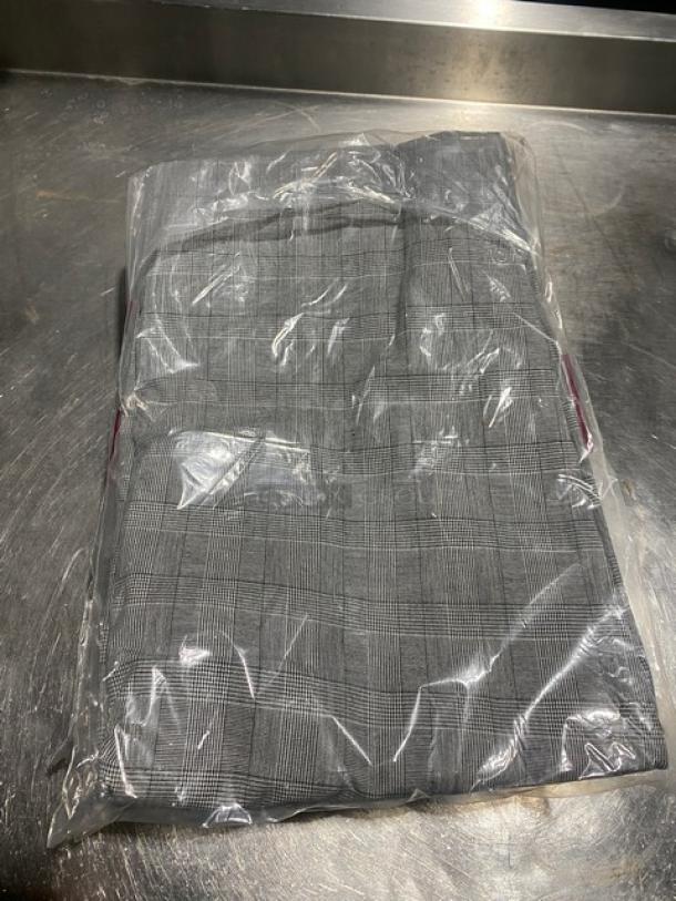 New Chefwear CW3640CW93 plaid-style X-Large chef pants, in original packaging.