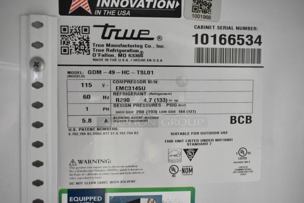 Label on True refrigeration unit, Model GDM-49-HC-TSL01, with compressor EMC3145U and refrigerant R290.