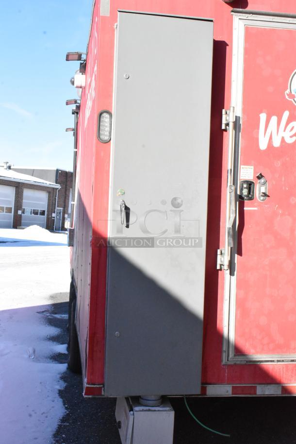 28' Wendy's fast food trailer, red exterior, with mounted equipment and clear title. Fully equipped mobile kitchen.