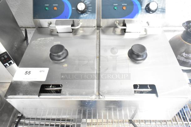 BRAND NEW 2023 Hoocoo FRY-20L Stainless Steel 2 Bay Deep Fat Fryer, scratch and dent, with baskets and lids, 120V, 1 Phase.