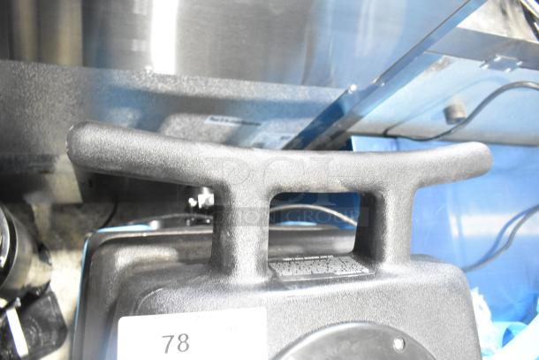 BRAND NEW Mytee 1003DX-230 Speedster Carpet Extractor, 10 Gallon, 230V. Scratch and dent condition. Visible handle part.