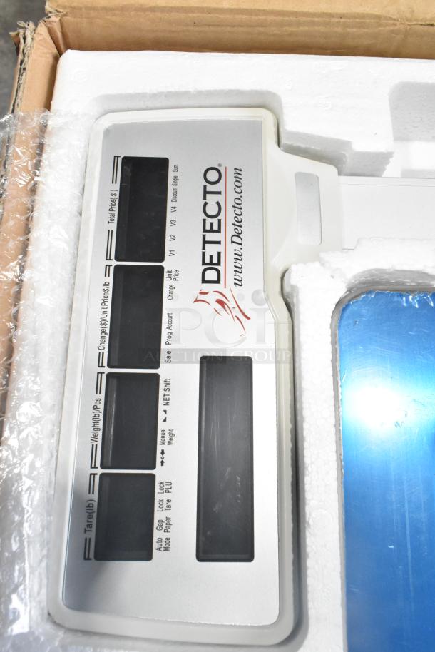 Brand new Cardinal Detecto DL1030P digital scale, 30 lb. capacity, with printer and tower display in box, model 177CS15.