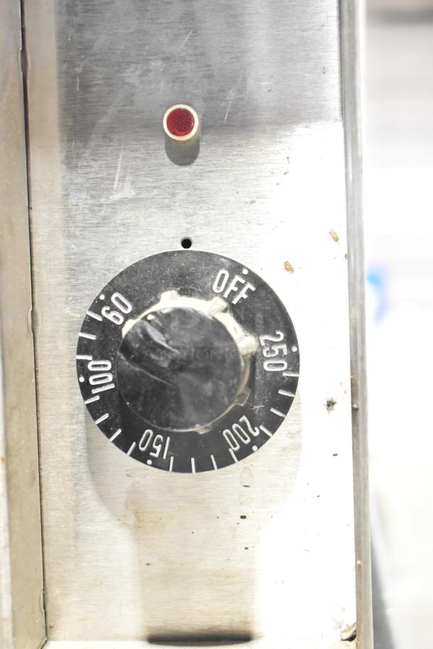 APW Wyott BW-50 warming drawer control panel with temperature dial and power indicator. 120V, commercial use.