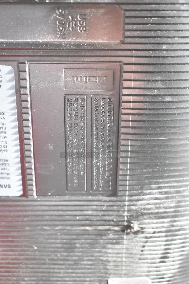 Samsung BE43D-H 43" TV back panel showing HDMI and USB ports, in good condition, local pickup only.