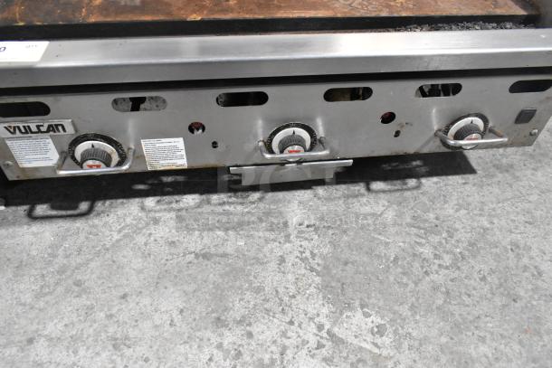 Vulcan PSA36-101 commercial griddle, natural gas, 81,000 BTU, countertop model, visible controls, signs of use.