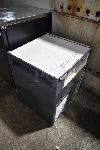 BRAND NEW SCRATCH AND DENT! 2025 Scotsman MC0330MAX-1A Prodigy Elite® Series 30