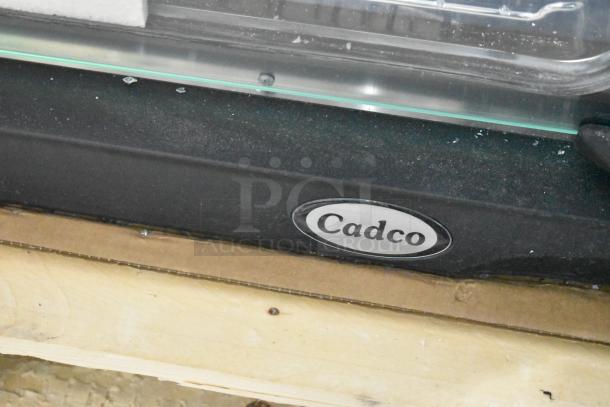 BRAND NEW SCRATCH AND DENT Unox Cadco XAFT183-US convection oven, broken glass visible, 208-240V, 1 Phase.