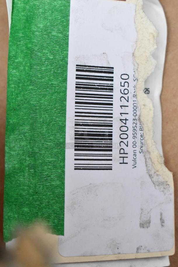 Barcode label with code HP2004112650 on damaged packaging, indicating items are scratch and dent condition.