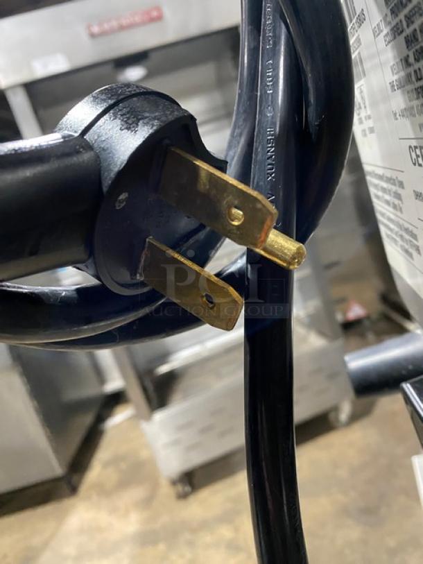 MerryChef Eikon E2S high-speed cook oven, 2022, black, electric, countertop model, 208/240V, 1 phase.