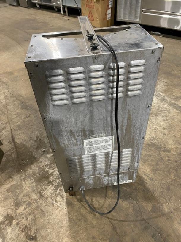 Star Max Series VBG30 gyro broiler, commercial stainless steel, natural gas, model VBG30, SN: VBG300116A0007, on legs, used condition.