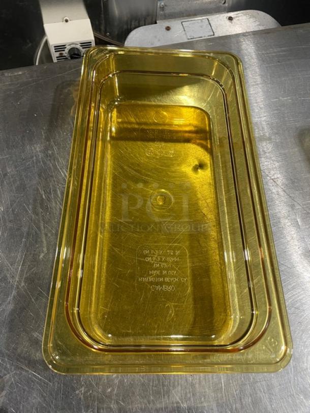 NEW Cambro commercial amber high heat 1/3-size food pan, 2.5" deep. Made in USA. Suitable for high-temperature use.