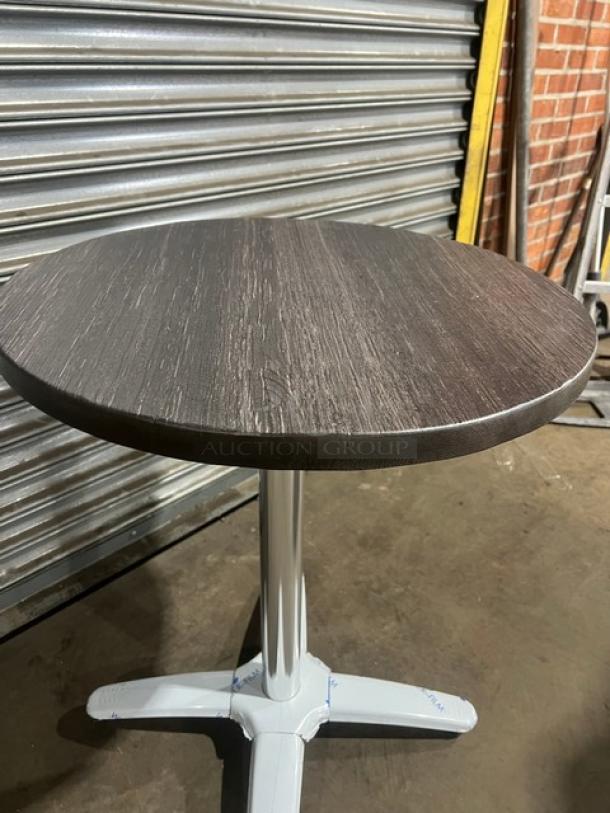 Brand new DuroWood 24" round dining table, DW-R24 model, with 4-way pedestal base, dark wood finish, excellent condition.