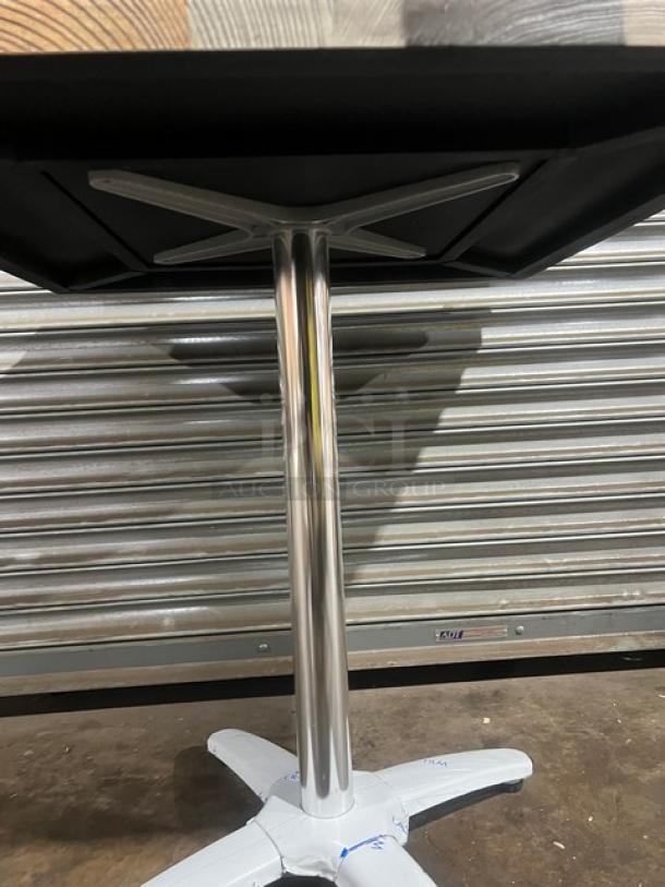 Barn Wood Plank Commercial Rustic DuroWood 30"x30" dining table, model DW-3030, with 4-way pedestal base, brand new.