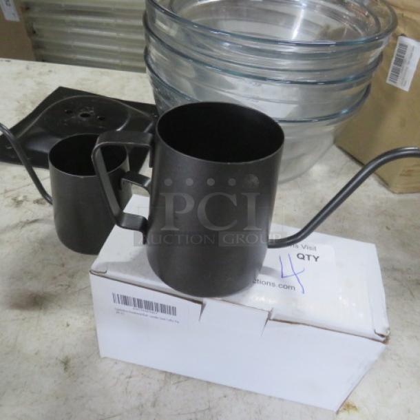 NEW Lautechco Gooseneck Kettle, black, with box. Model X00164PN57. Unused condition.