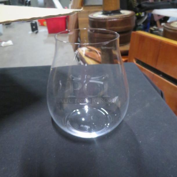 NEW Riedel BIG Pinot Noir stemless wine glass, crystal, pristine condition, ideal for enhancing wine flavor.