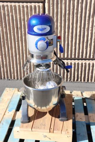 Brand new scratch-n-dent Vollrath 40757 20 Qt. planetary stand mixer with guard, 120V, 1/2 hp, on a pallet.