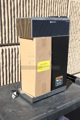 Bunn 33200.0010 VPR-APS Pourover Airpot Coffee Brewer, 120V, new with minor scratches, in box with parts enclosed label.