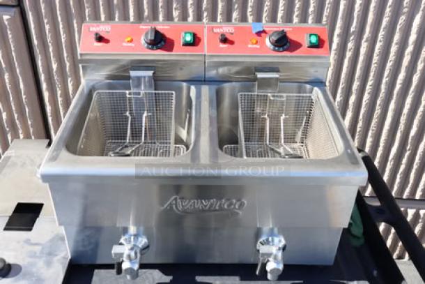 Brand new Avantco F202 electric countertop fryer, dual tank, 30 lb. capacity, 208-240V, 5400/7200W, slight cosmetic dents.