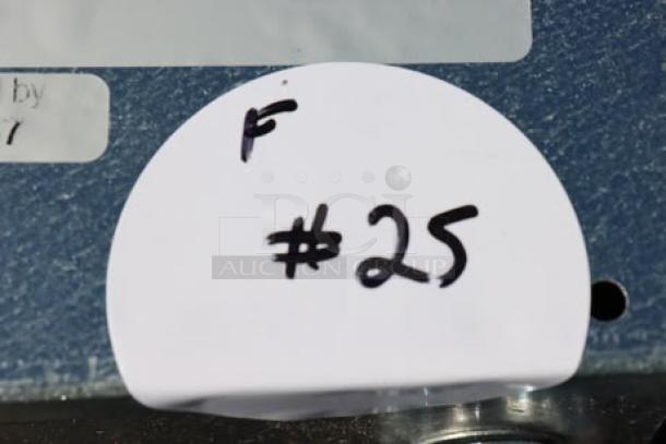 Brand new Vollrath 36465 11 Qt. Modular Drop In Soup Well, 208/240V, minor scratches/dents, S/N: P069-01845830-006.