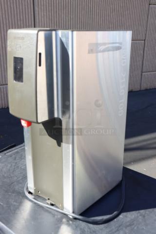 BRAND NEW SCRATCH-N-DENT Fetco HWD-2110TOD 10-Gal Hot Water Dispenser, on-demand temp, push-button, 240V, 5.1 kW.