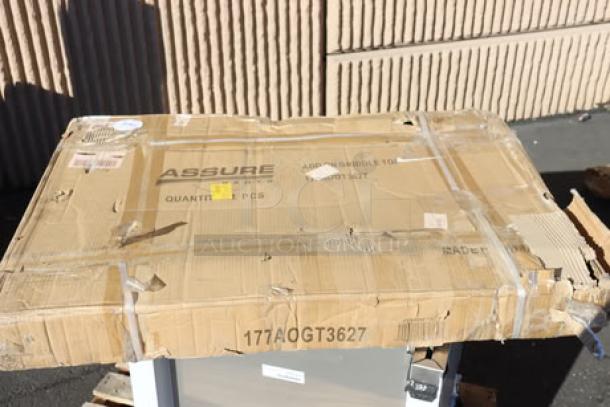 BRAND NEW Assure Parts 6 Burner Griddle Top, model 177AOGT3627, 35 7/8"x27"x4". Original packaging damaged.